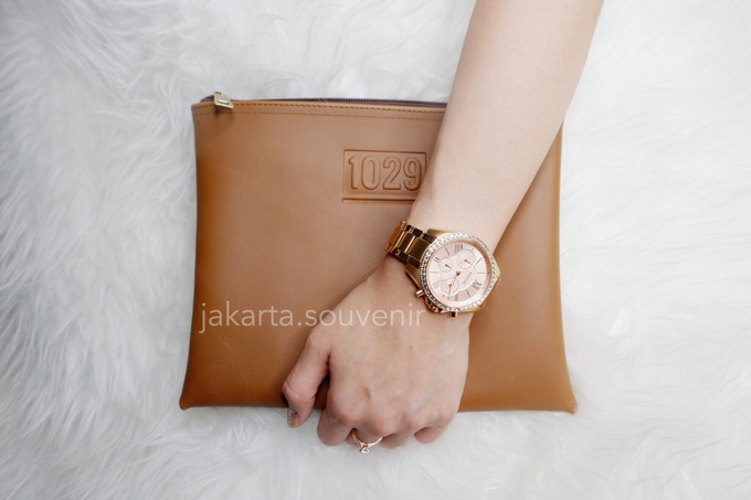 Grabby Clutch 2.0 & Sasha Clutch 2.0 new Release by Jakarta Souvenir - 002 Grabby Clutch 2.0 & Sasha Clutch 2.0 new Release by Jakarta Souvenir - 002