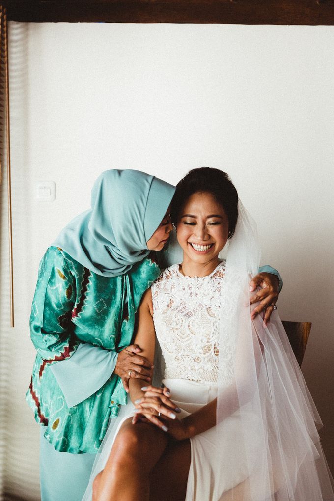 Modern Botanical Wedding of James & Dyah at Villa OMG Bali by PYARA - 026 Modern Botanical Wedding of James & Dyah at Villa OMG Bali by PYARA - 026