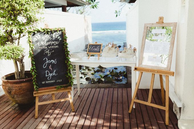 Modern Botanical Wedding of James & Dyah at Villa OMG Bali by PYARA - 009