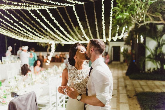 Modern Botanical Wedding of James & Dyah at Villa OMG Bali by PYARA - 035 Modern Botanical Wedding of James & Dyah at Villa OMG Bali by PYARA - 035