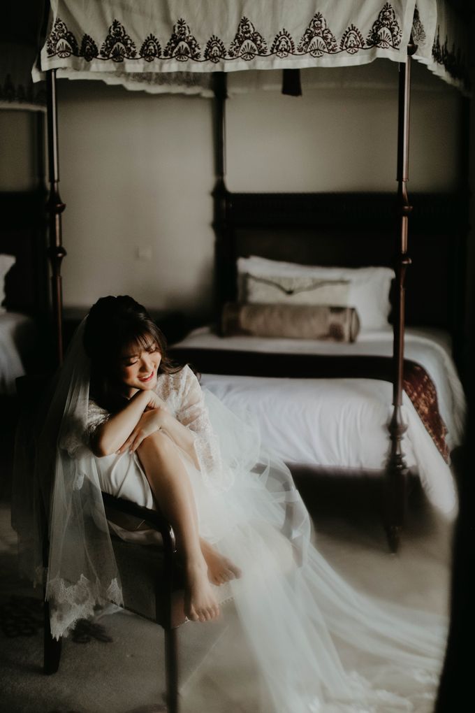 The Wedding of Leslie & Valencia by Lavene Pictures