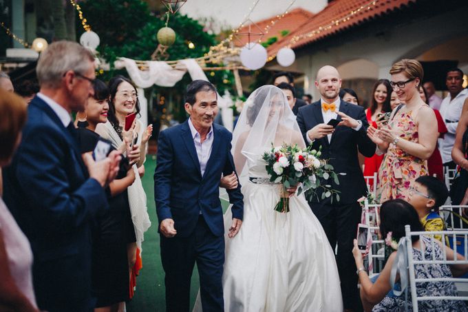 Outdoor Weddings are the Way to Go! by Yipmage Moments - 012 Outdoor Weddings are the Way to Go! by Yipmage Moments - 012