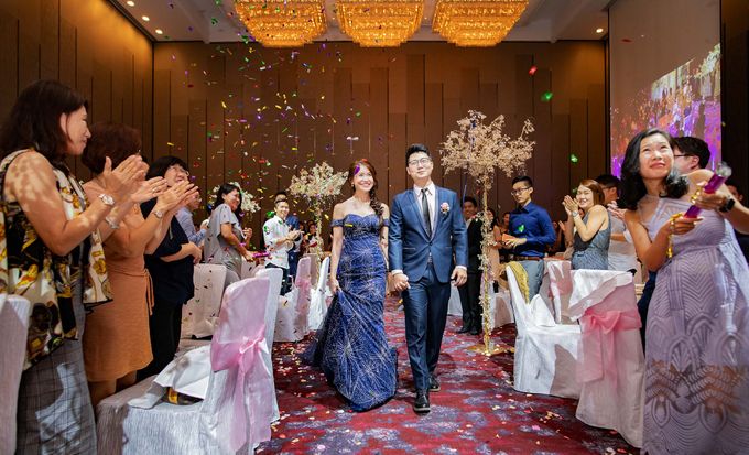 Sheraton Towers Wedding by GrizzyPix Photography - 039