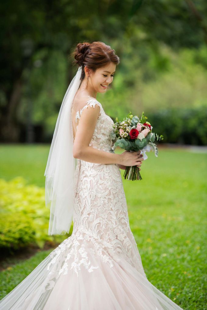 Sheraton Towers Wedding by GrizzyPix Photography - 026 Sheraton Towers Wedding by GrizzyPix Photography - 026