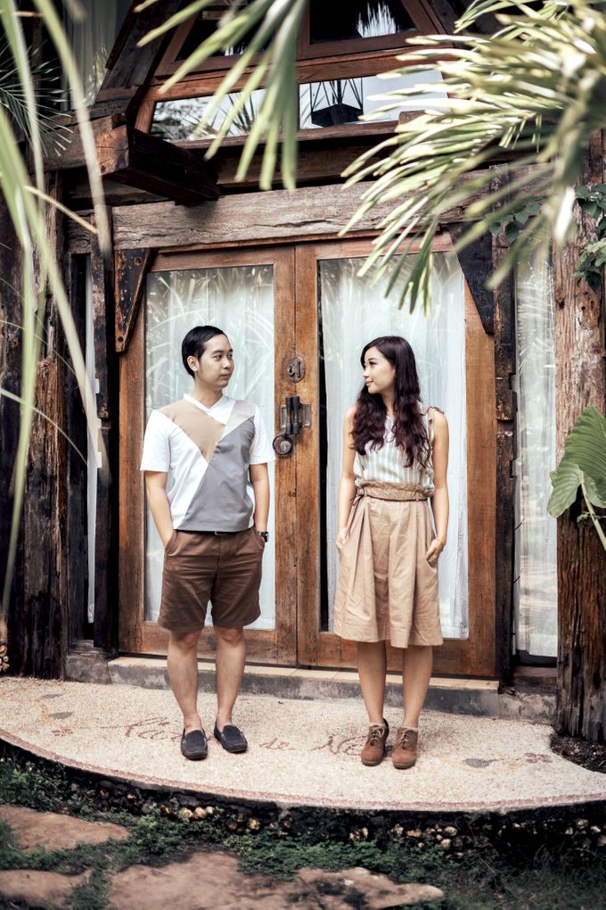 Forest Picnic Prewedding of Janissa & Kresna by FIRE, WOOD & EARTH - 005