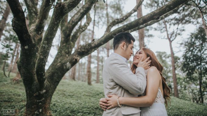 Fred and Rhegs Prenup Photo Session at Munting Gubat Tanay Rizal by The Jawiman Concept - 015 Fred and Rhegs Prenup Photo Session at Munting Gubat Tanay Rizal by The Jawiman Concept - 015