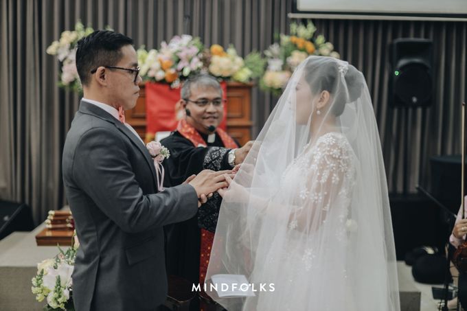 From Ricky & Desti Holy Matrimony by Skenoo Hall Emporium Pluit by IKK Wedding - 003 From Ricky & Desti Holy Matrimony by Skenoo Hall Emporium Pluit by IKK Wedding - 003