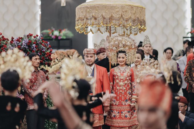 Minang Wedding of Kiara and Osmar by Umara Catering - 017