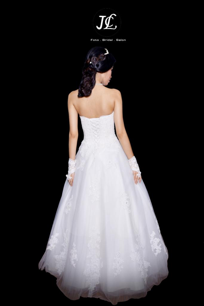 WEDDING GOWN XXXIII by JCL FOTO BRIDAL SALON - 002 WEDDING GOWN XXXIII by JCL FOTO BRIDAL SALON - 002