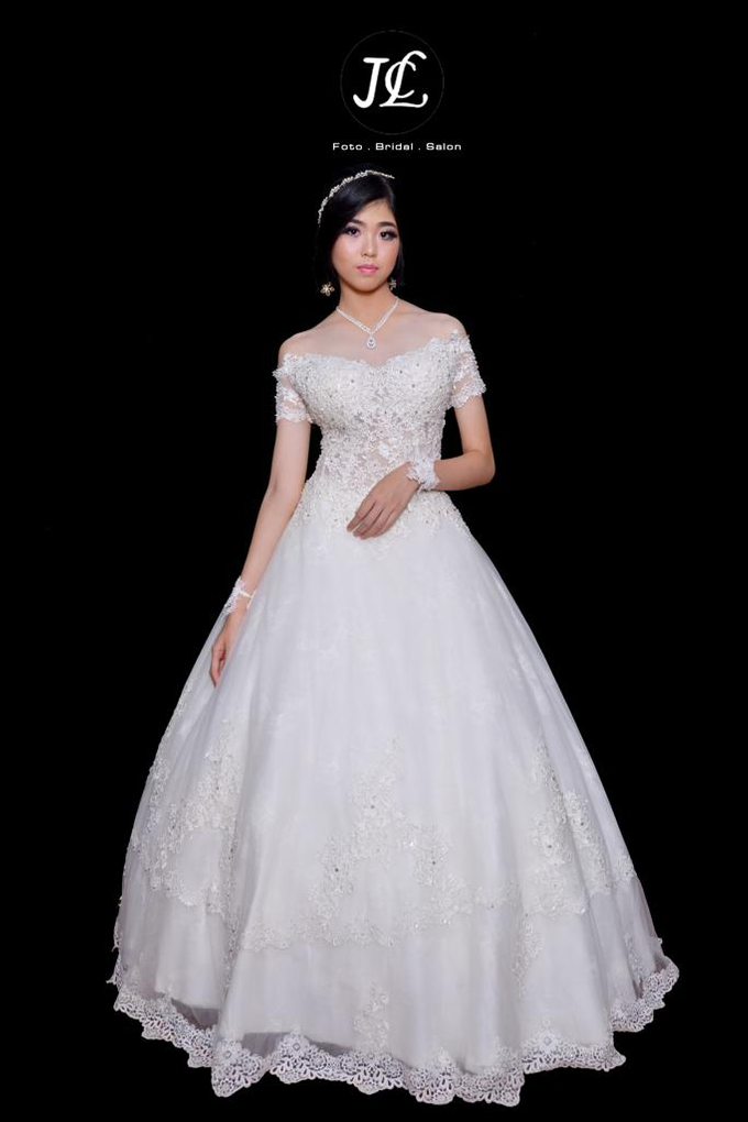 WEDDING GqoWN XXXVII by JCL FOTO BRIDAL SALON - 001 WEDDING GqoWN XXXVII by JCL FOTO BRIDAL SALON - 001
