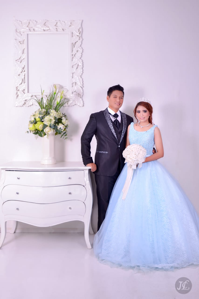 PREWEDDING INDOOR VERONICA & FEBRIANT by JCL FOTO BRIDAL SALON - 003 PREWEDDING INDOOR VERONICA & FEBRIANT by JCL FOTO BRIDAL SALON - 003