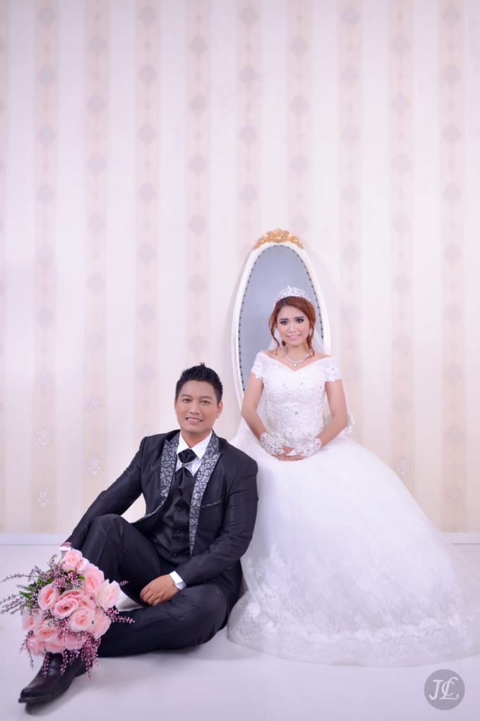 PREWEDDING INDOOR VERONICA & FEBRIANT by JCL FOTO BRIDAL SALON - 006 PREWEDDING INDOOR VERONICA & FEBRIANT by JCL FOTO BRIDAL SALON - 006