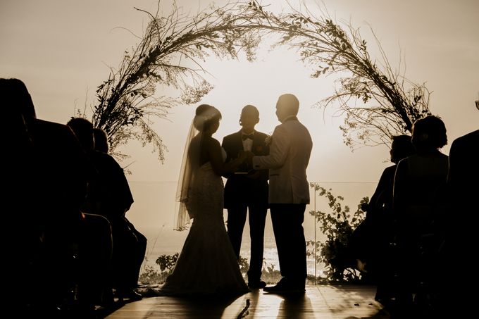 Intimate Sunset Wedding of Caleb & Jeannie by AKSA Creative - 015 Intimate Sunset Wedding of Caleb & Jeannie by AKSA Creative - 015