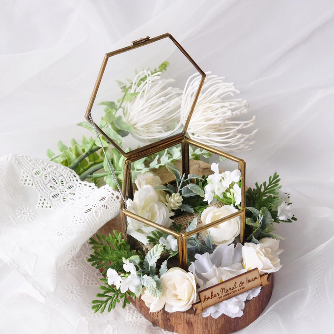 Hexa Ring Bearer for Nurul & Imam by Jeestudio Id - 004