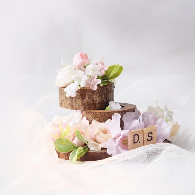 Wooden Log Ring Bearer for Calista & Partner by Jeestudio Id - 005