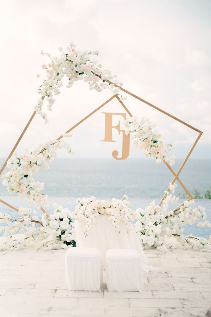 Beyond The Cliff Bali Jeffry & Fei by Vowever Wedding Planner - 017