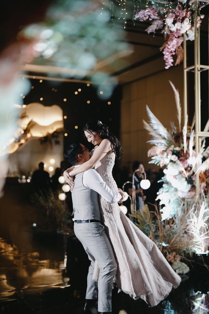 Jessica & Fristel Wedding at Atria Gading Serpong Hotel Part 3 by ATRIA Hotel Gading Serpong - 009