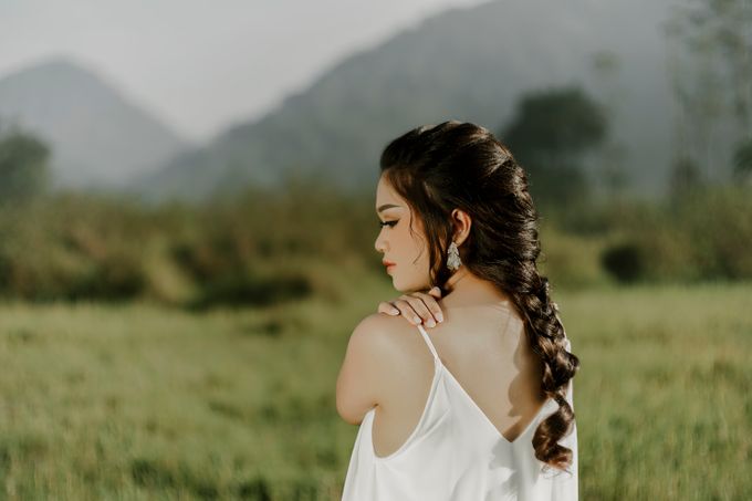 Prewedding Jessy & Ray at Ranca Upas Bandung by Warna Project - 003