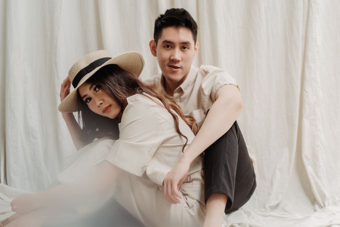 Prewedding of Nata & Sony at Dharmawangsa Studio by Warna Project - 001 Prewedding of Nata & Sony at Dharmawangsa Studio by Warna Project - 001