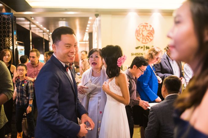 Wedding Day of Jody and Derrick at Mandarin Orchard Singapore (Actual Day Photography) by oolphoto - 015 Wedding Day of Jody and Derrick at Mandarin Orchard Singapore (Actual Day Photography) by oolphoto - 015