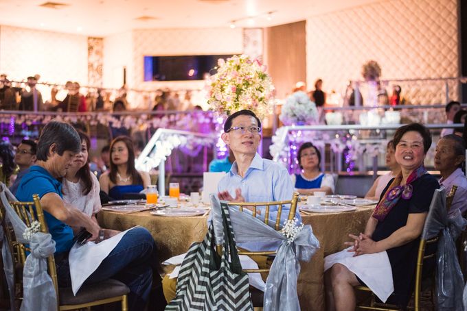 Wedding Day of Jody and Derrick at Mandarin Orchard Singapore (Actual Day Photography) by oolphoto - 018 Wedding Day of Jody and Derrick at Mandarin Orchard Singapore (Actual Day Photography) by oolphoto - 018