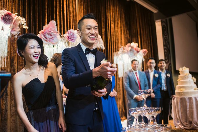 Wedding Day of Jody and Derrick at Mandarin Orchard Singapore (Actual Day Photography) by oolphoto - 038 Wedding Day of Jody and Derrick at Mandarin Orchard Singapore (Actual Day Photography) by oolphoto - 038