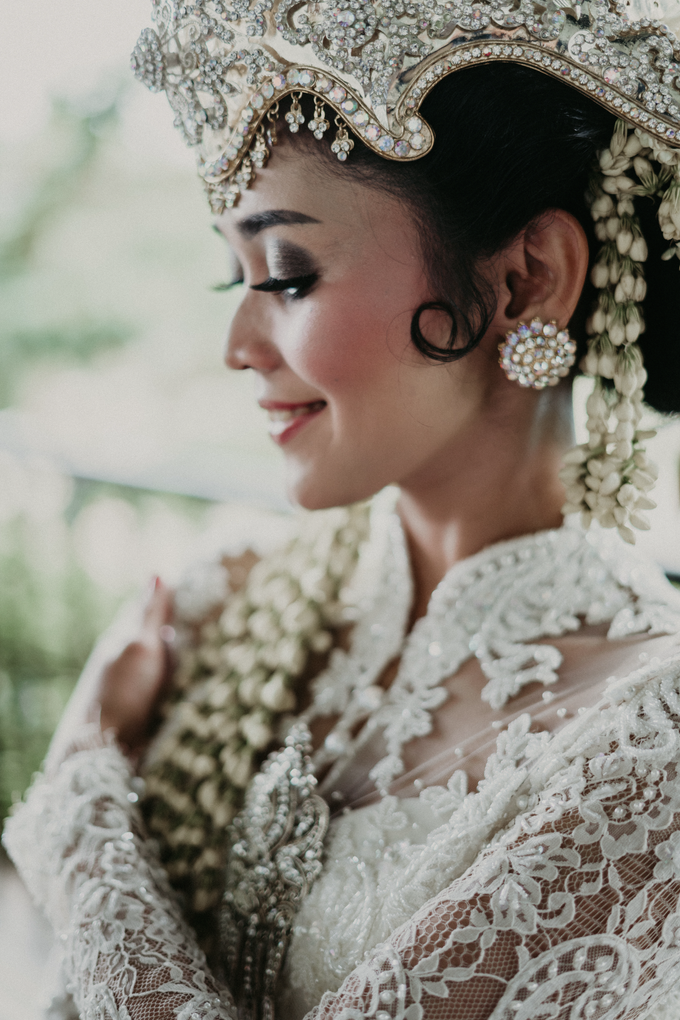 Sebastian & Priska by Berkat Kebaya By Devina Shanti - 002