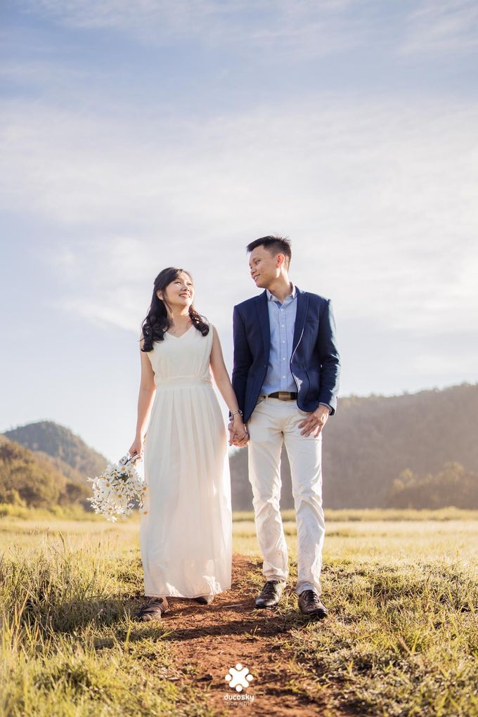 Joseph Ayu Prewedding - Sunrise in Your Eyes by Ducosky - 027