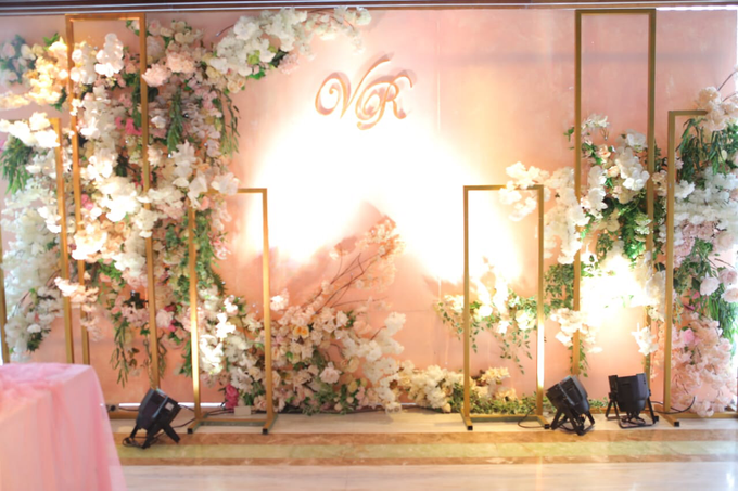 The Wedding Of Reyni & Vincent by Vasa Hotel Surabaya - 014 The Wedding Of Reyni & Vincent by Vasa Hotel Surabaya - 014