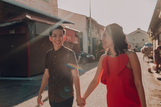 Sunset casual couple shoot in Penang by Amelia Soo photography - 009 Sunset casual couple shoot in Penang by Amelia Soo photography - 009
