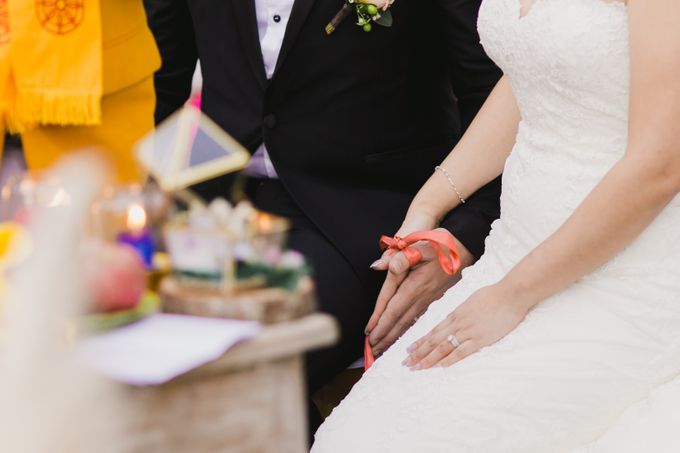 Ian & Farra Intimate Beach Villa Wedding by Vilia Wedding Planner - 024 Ian & Farra Intimate Beach Villa Wedding by Vilia Wedding Planner - 024