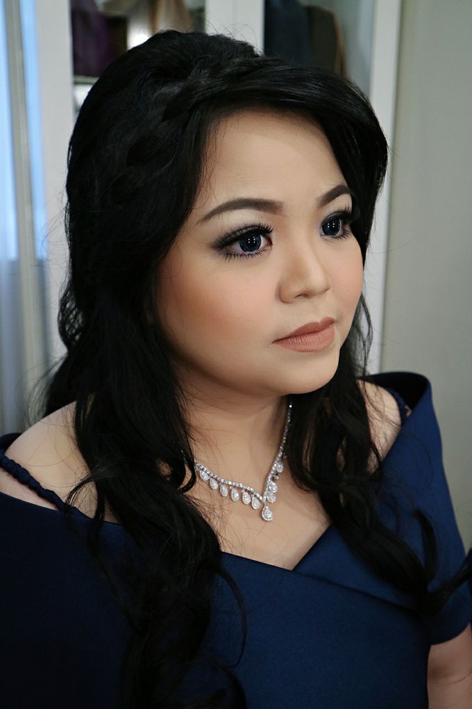 Mrs. Yanita Silvia Kurnia Dewi MUA Bridestory