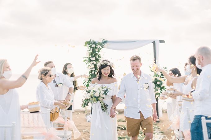 Angela & Michael Wedding | Balangan Beach, Jimbaran Bali | Bali Wedding Photography by Bali Wedding Cinema - 032 Angela & Michael Wedding | Balangan Beach, Jimbaran Bali | Bali Wedding Photography by Bali Wedding Cinema - 032