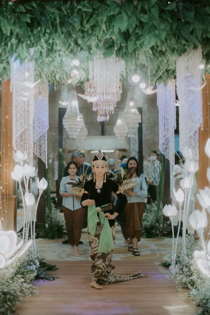 Wedding of Agung & Nia by Overjoyed Wedding Planner & Organizer - 034