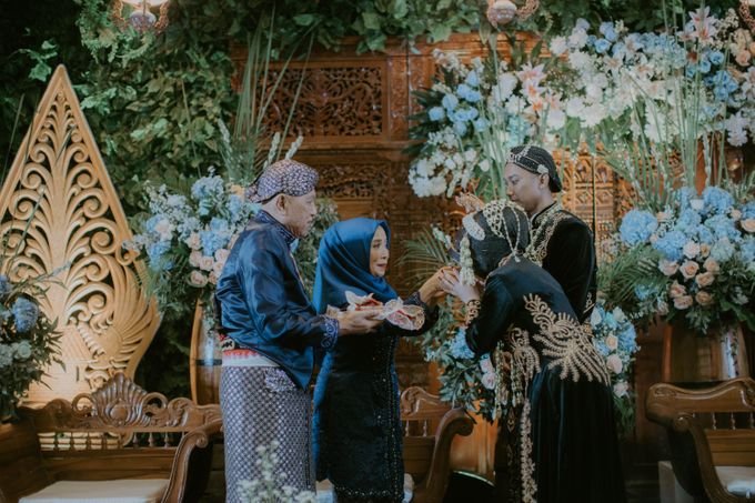 Wedding of Agung & Nia by Overjoyed Wedding Planner & Organizer - 039