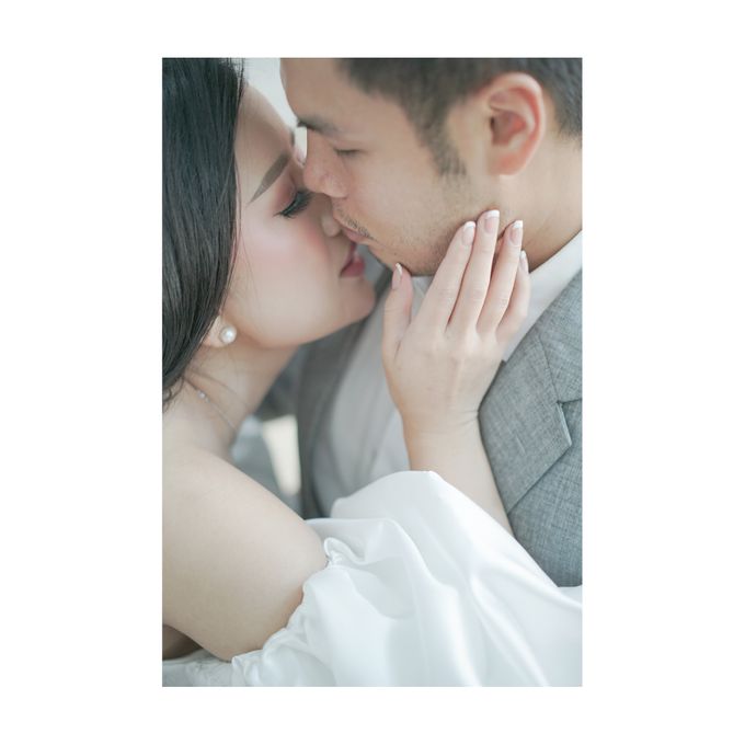 Julio & Angel Prewedding Studio by ANTHEIA PHOTOGRAPHY - 004 Julio & Angel Prewedding Studio by ANTHEIA PHOTOGRAPHY - 004