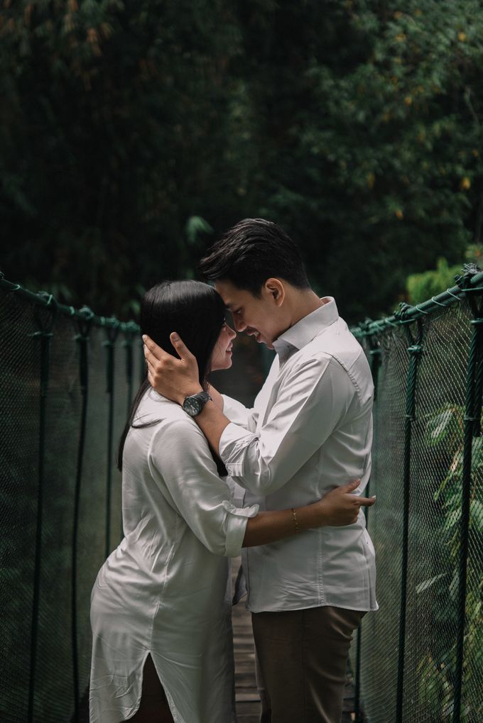 The Prewedding of Yenny & Jeffry at Suaka Elang Bogor by Warna Project - 023