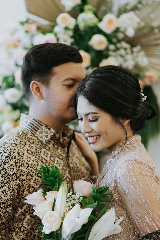 The Engagement of Hany & Alfa at Blue Jasmine Jakarta by Warna Project