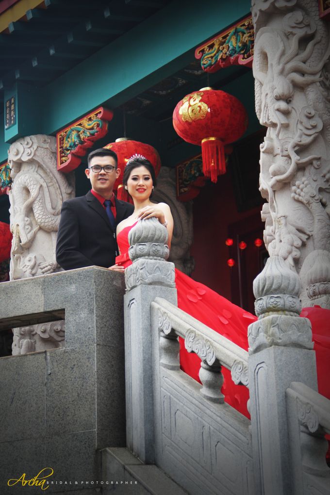 Prewedding outdoor Aldyan & Desy by Archa makeup artist - 011 Prewedding outdoor Aldyan & Desy by Archa makeup artist - 011