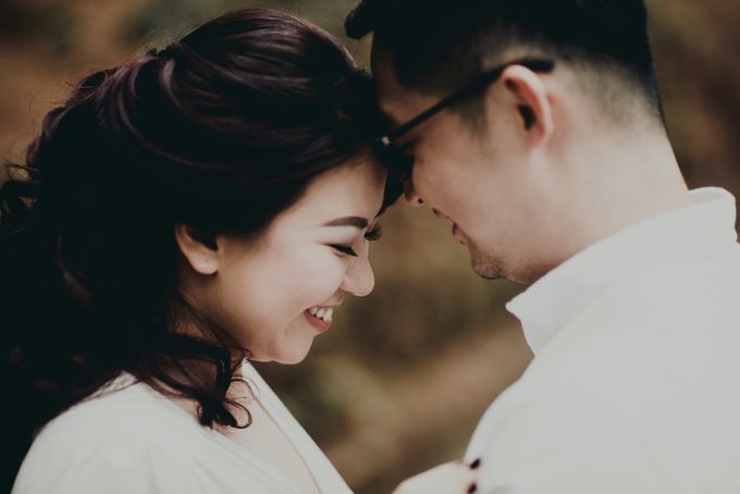 Karlina & Ariyanto Engagement Session by ATIPATTRA - 002 Karlina & Ariyanto Engagement Session by ATIPATTRA - 002