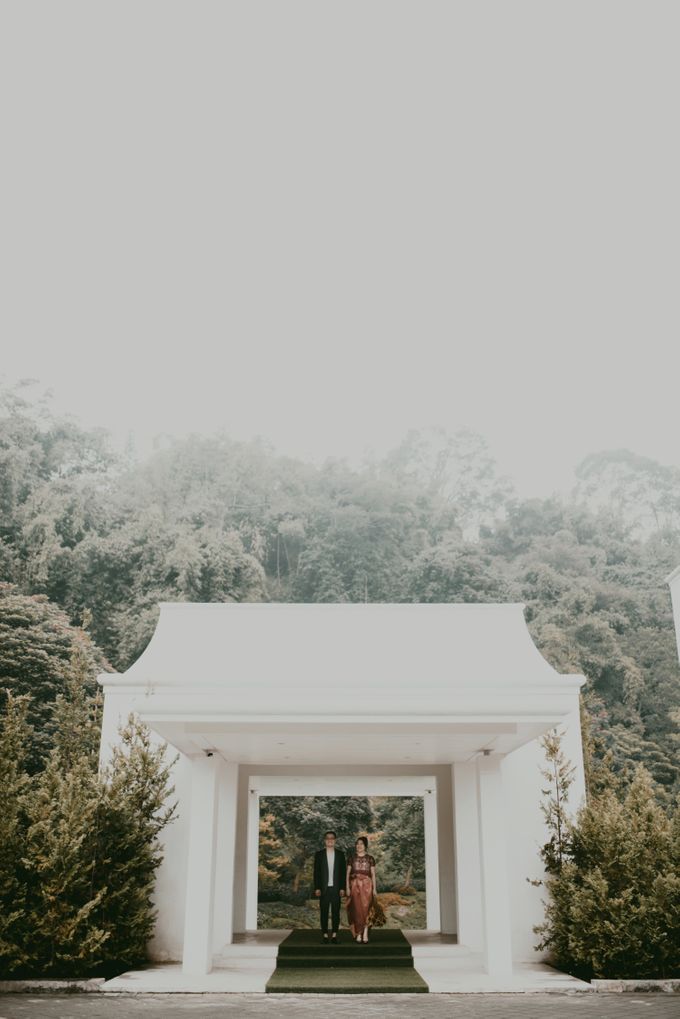 Karlina & Ariyanto Engagement Session by ATIPATTRA - 016 Karlina & Ariyanto Engagement Session by ATIPATTRA - 016