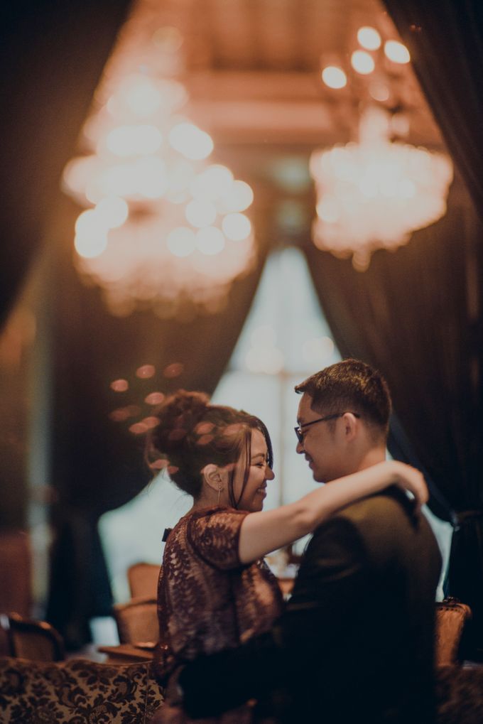 Karlina & Ariyanto Engagement Session by ATIPATTRA - 024