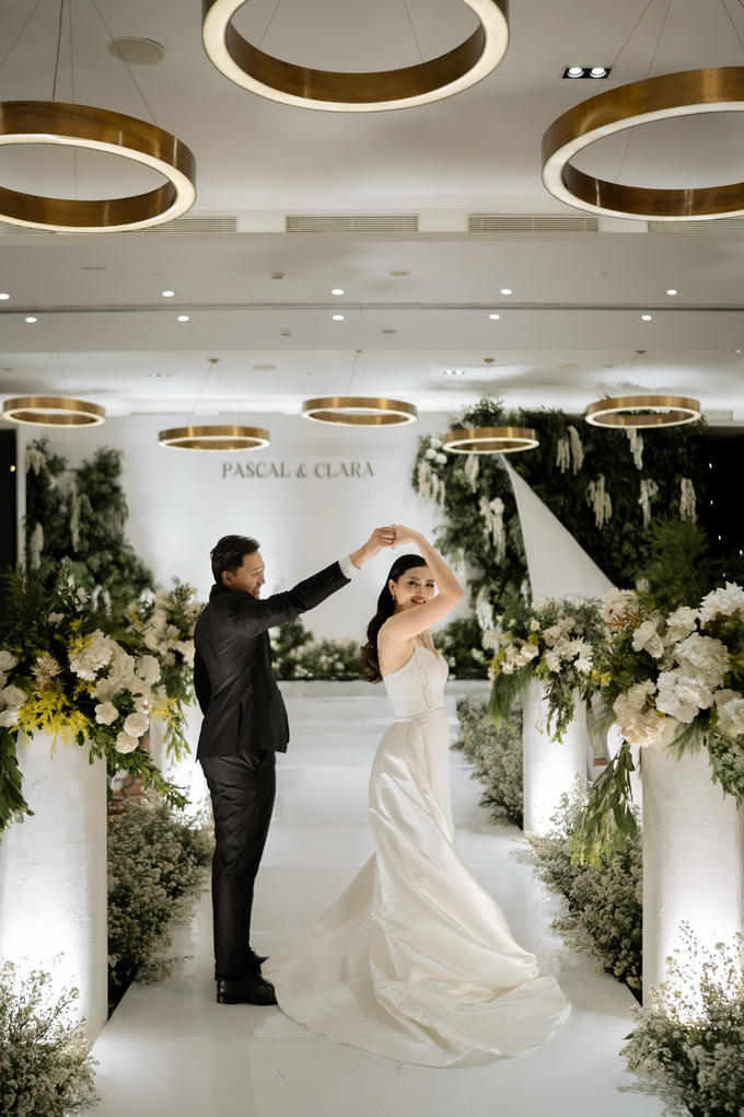 Pascal & Clara at Holiday Inn & Suites Jakarta by Bie Hin Tailor - 006