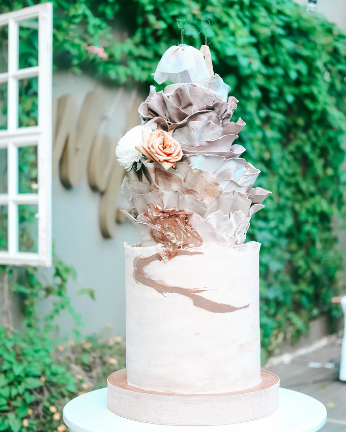 The Wedding of Dian & Galang by KAIA Cakes & Co. - 010