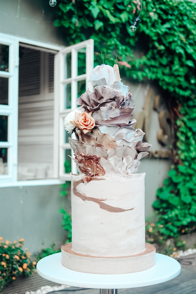 The Wedding of Dian & Galang by KAIA Cakes & Co. - 014