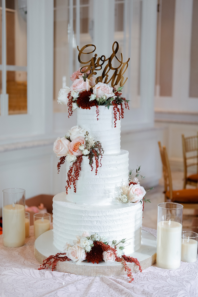 The Wedding of Giovanni & Edith  by KAIA Cakes & Co. - 002