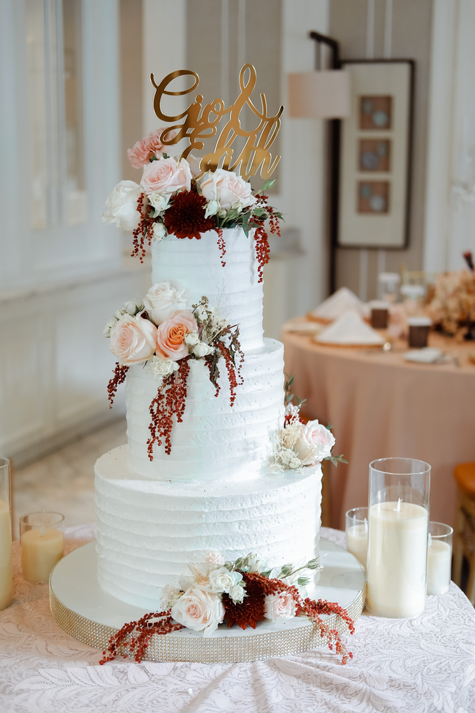 The Wedding of Giovanni & Edith  by KAIA Cakes & Co. - 005