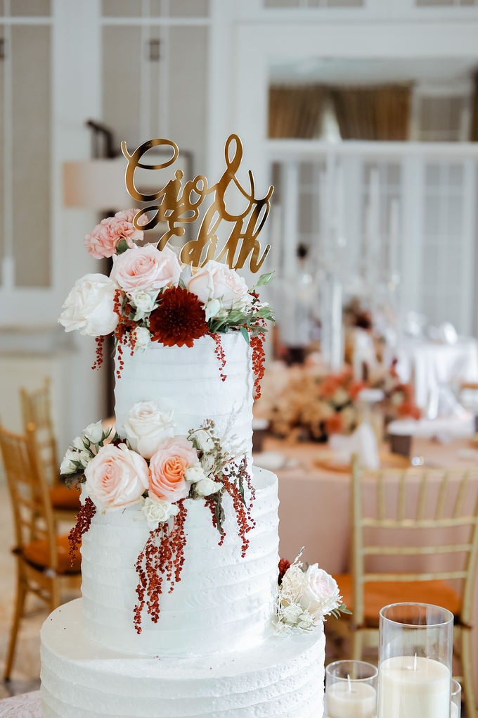 The Wedding of Giovanni & Edith  by KAIA Cakes & Co. - 007