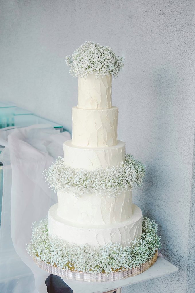 The Wedding of Joni & Selvia by KAIA Cakes & Co. - 020