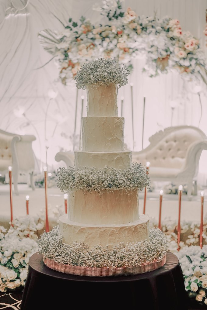 The Wedding of Joni & Selvia by KAIA Cakes & Co. - 001